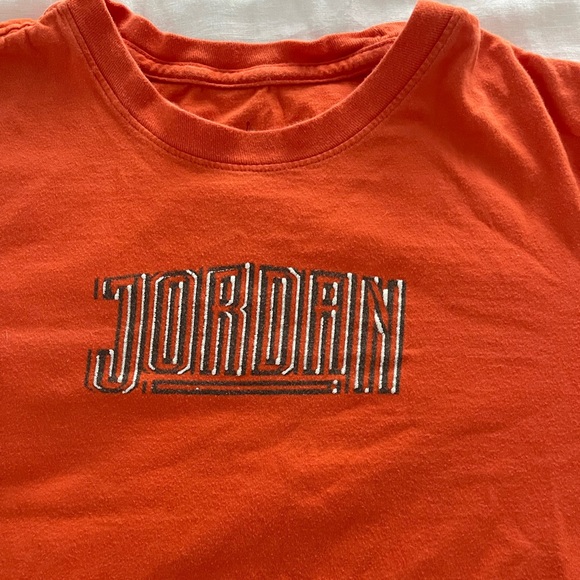 Jordan graphic T-shirt . EUC Small - Picture 3 of 5
